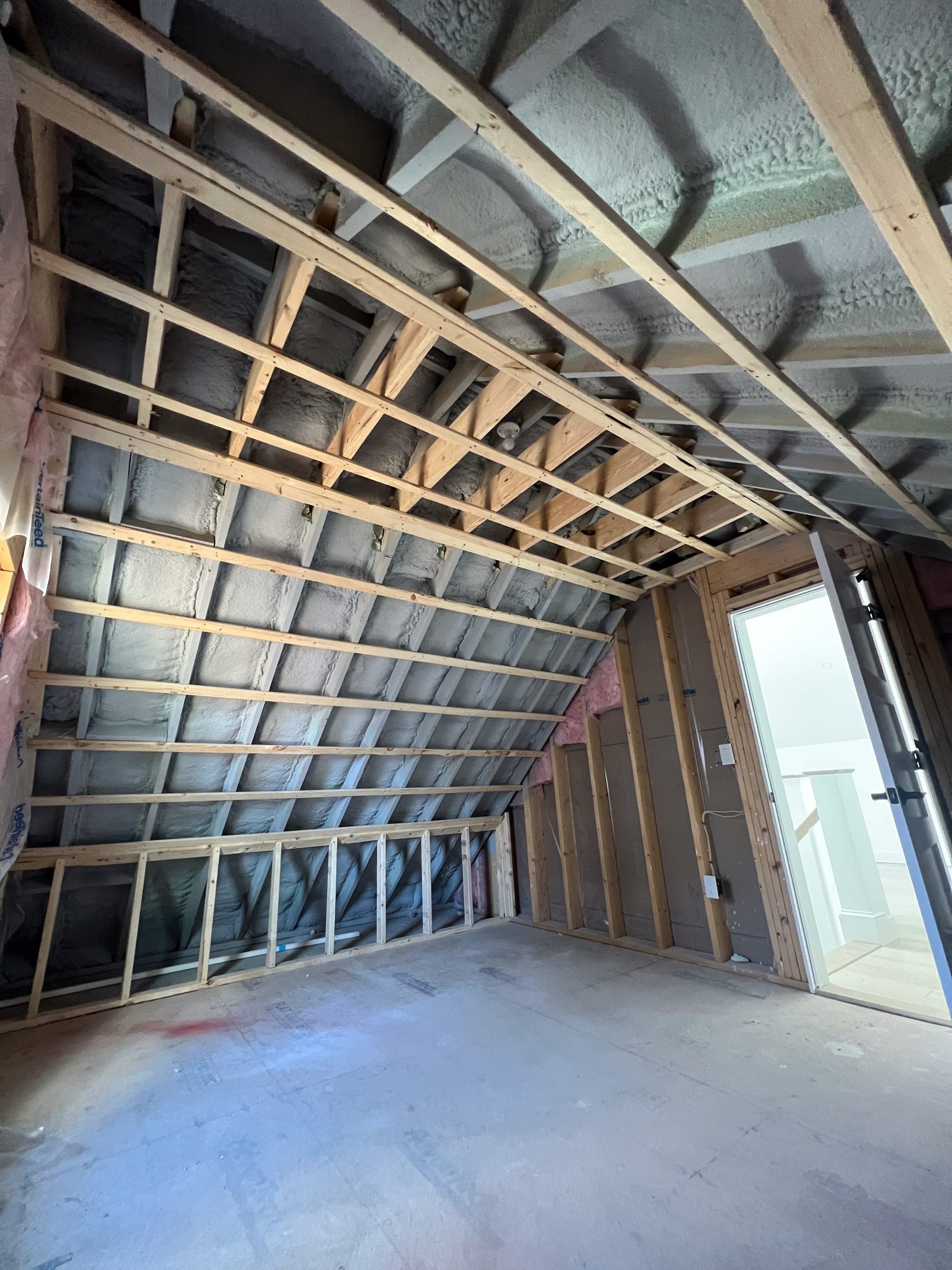 Crown Molding and Trim: Small Details, Big Impact